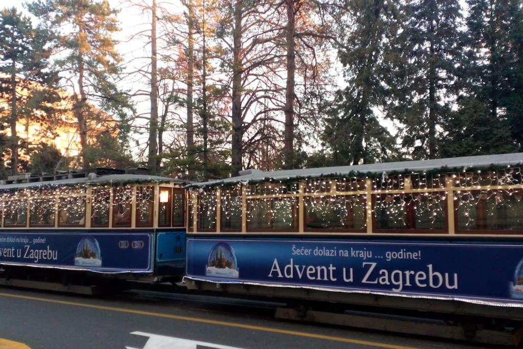 Zagreb Botanical Garden Budget Apartment Exteriör bild
