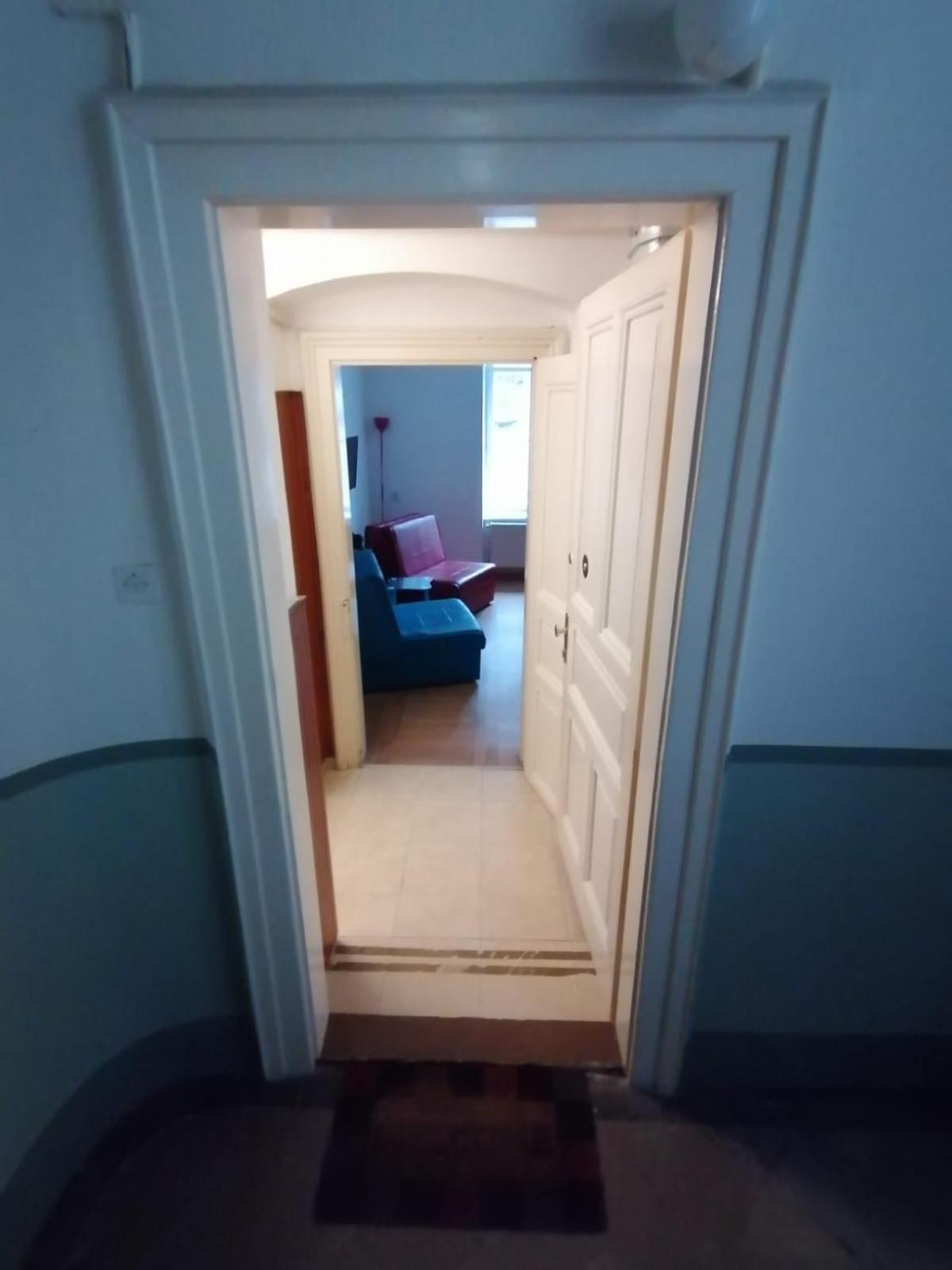 Zagreb Botanical Garden Budget Apartment Exteriör bild