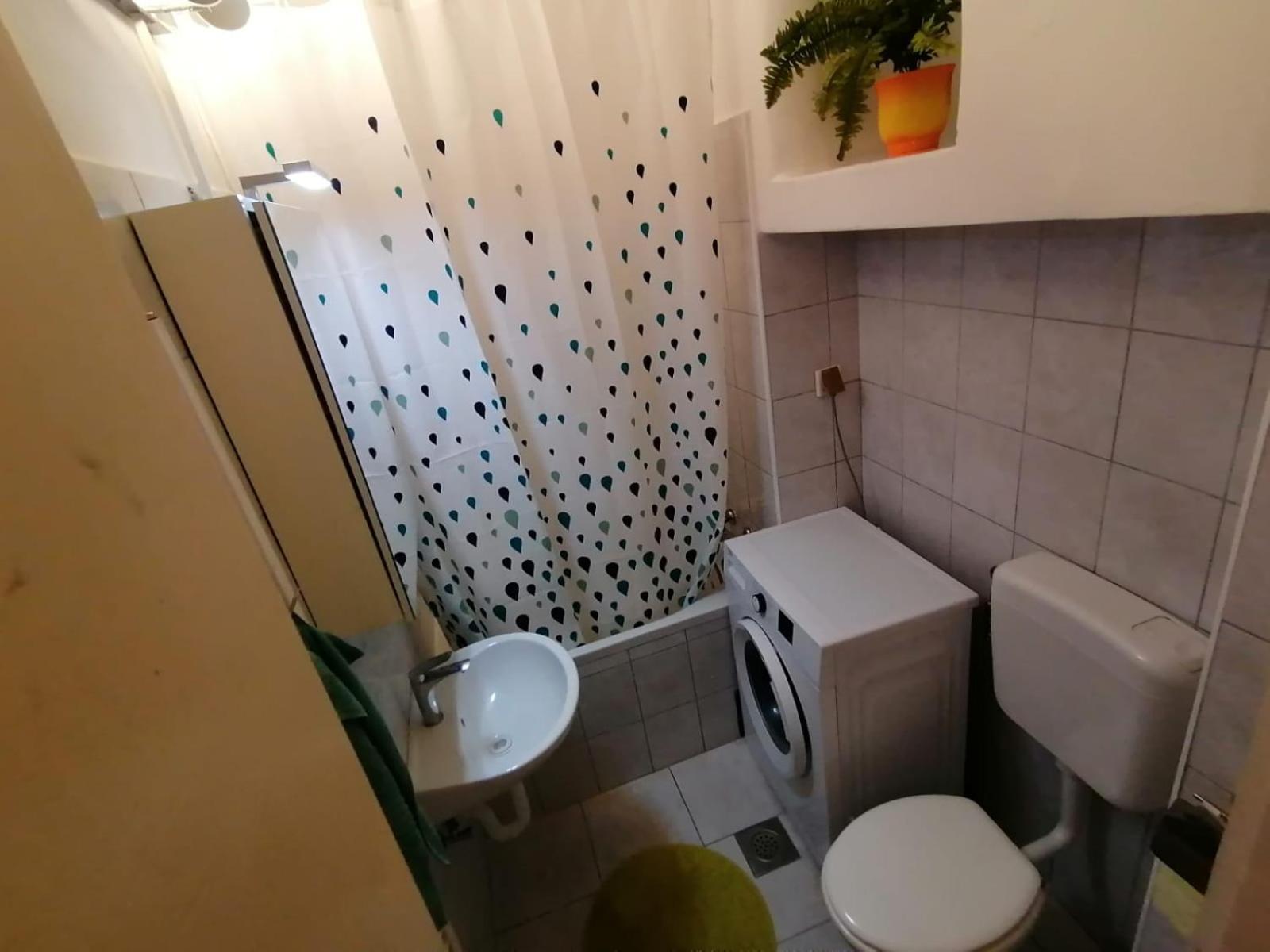 Zagreb Botanical Garden Budget Apartment Exteriör bild